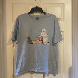 ✨Romwe size Medium baby blue shirt with a Ghost with roller skates Halloween 👻